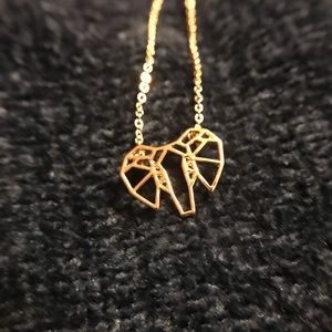 NWOT Elephant necklace